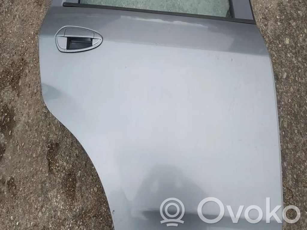 Fiat Punto (188) Puerta trasera