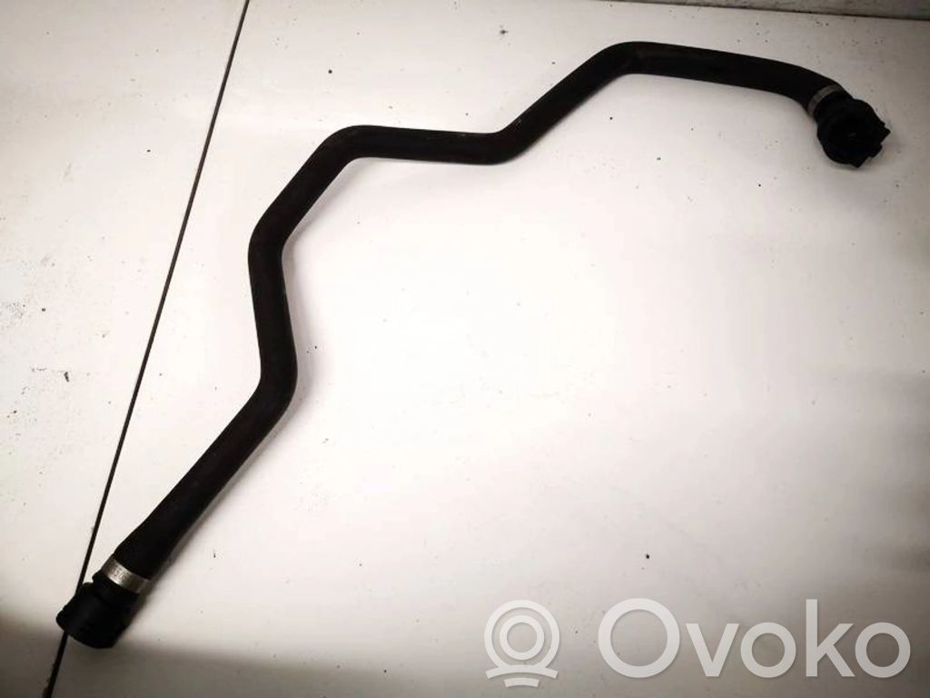 BMW 3 E90 E91 Conductă/furtun lichid de răcire motor 