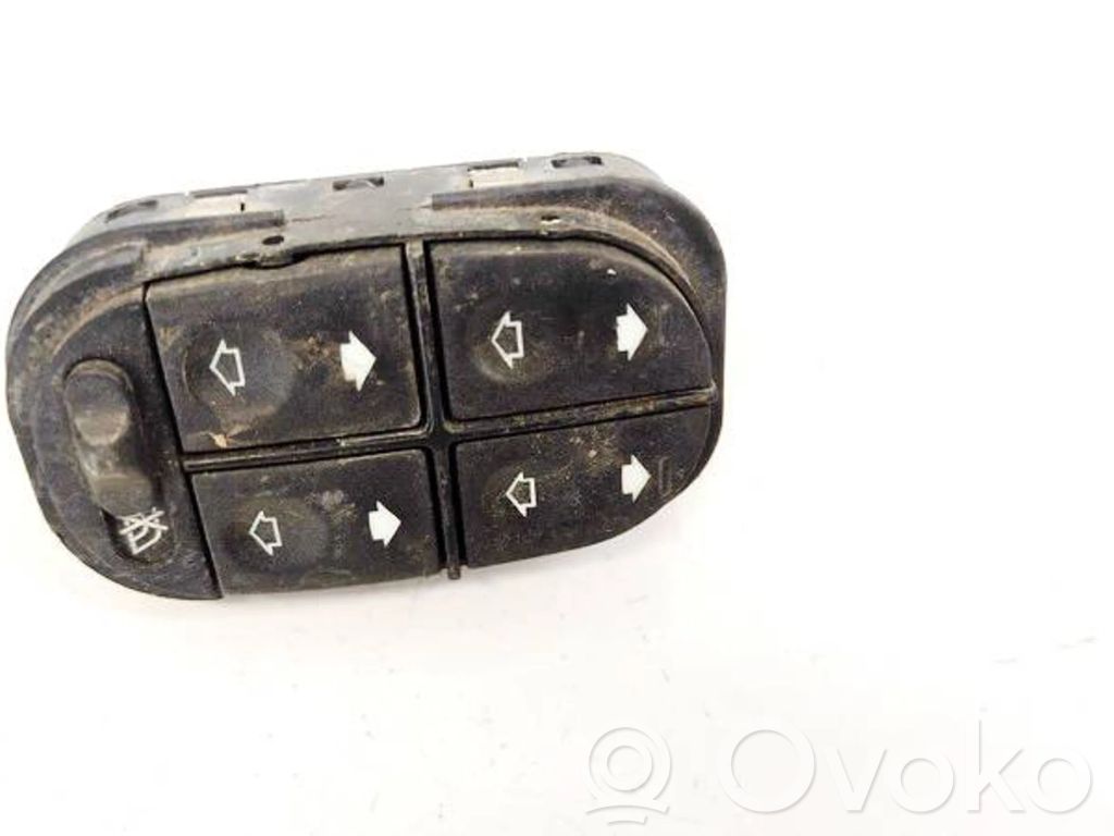 Ford Mondeo MK I Przyciski szyb 