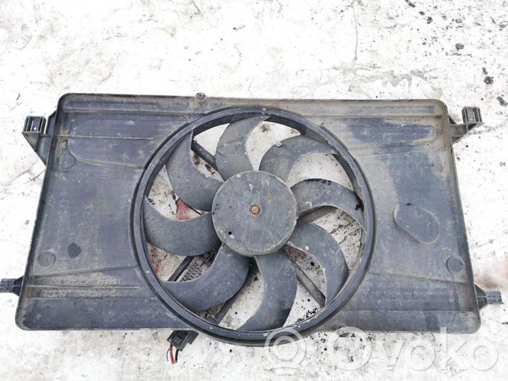 Ford Focus Convogliatore ventilatore raffreddamento del radiatore