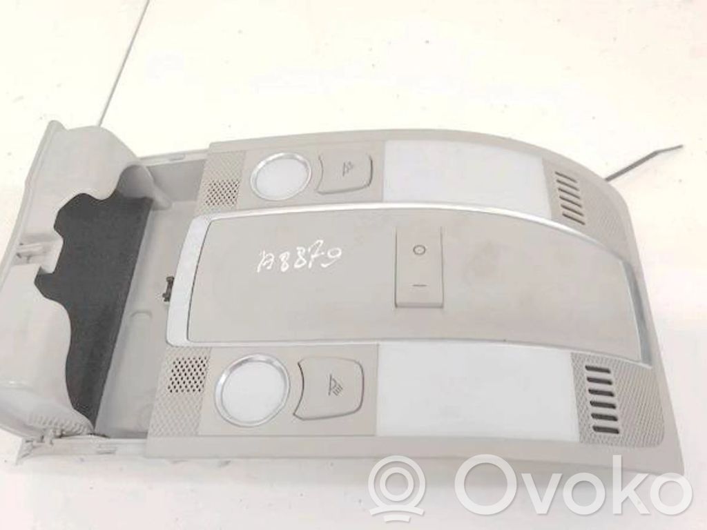 Audi Q7 4L Światło fotela przedniego 