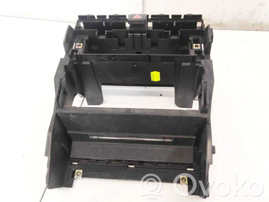 Audi A4 S4 B6 8E 8H Alte piese de interior 