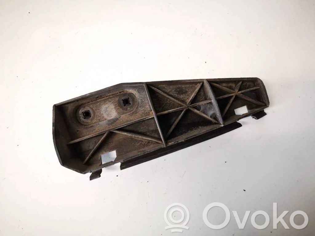 Toyota Corolla Verso AR10 Staffa di rinforzo montaggio del paraurti posteriore