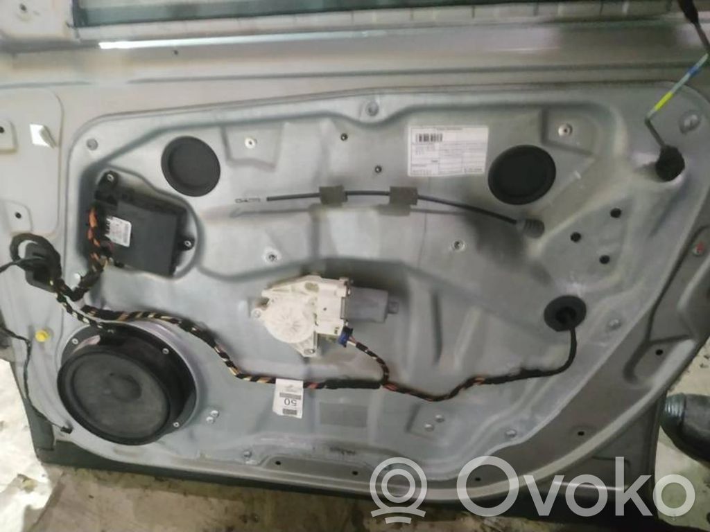 Mercedes-Benz ML W164 Alzacristalli del portellone scorrevole con motorino