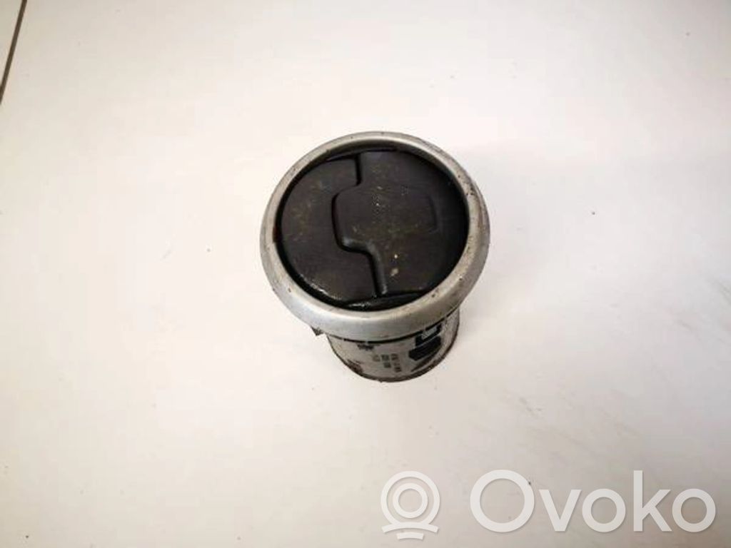 Luftausströmer Lüftungsdüse Luftdüse Mitte   68760JD10A,68760JD10A