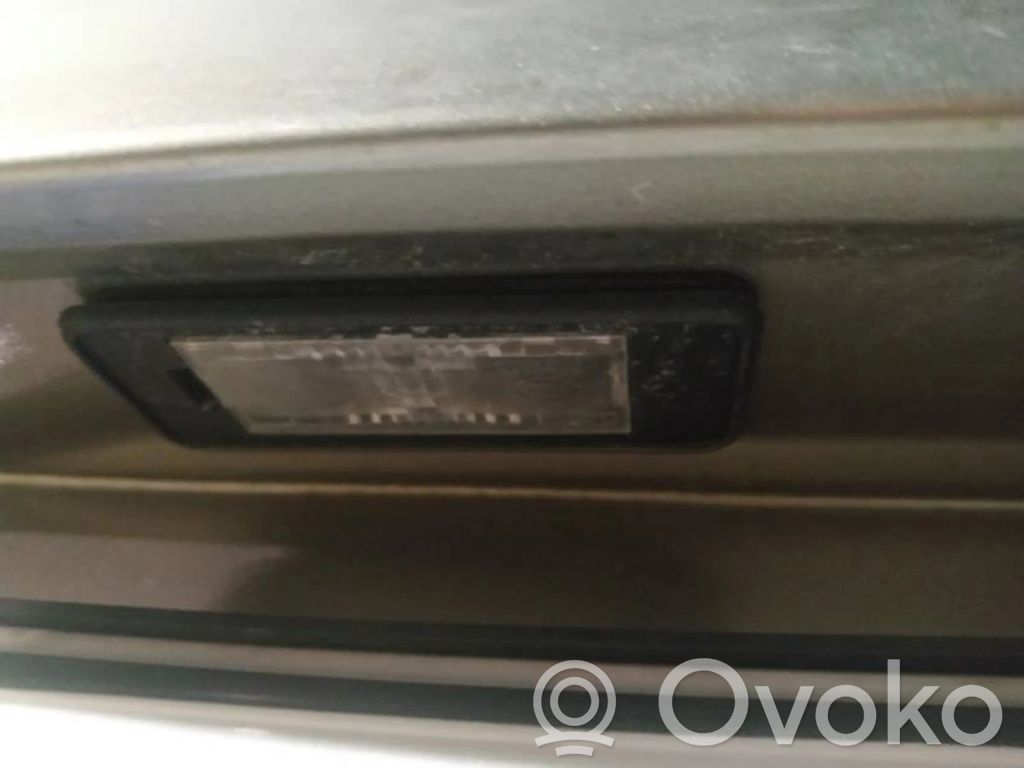 Citroen C5 Éclairage de plaque d'immatriculation