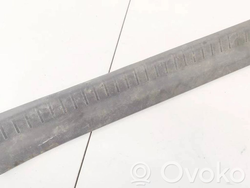 Dodge Journey Capac prag spate 
