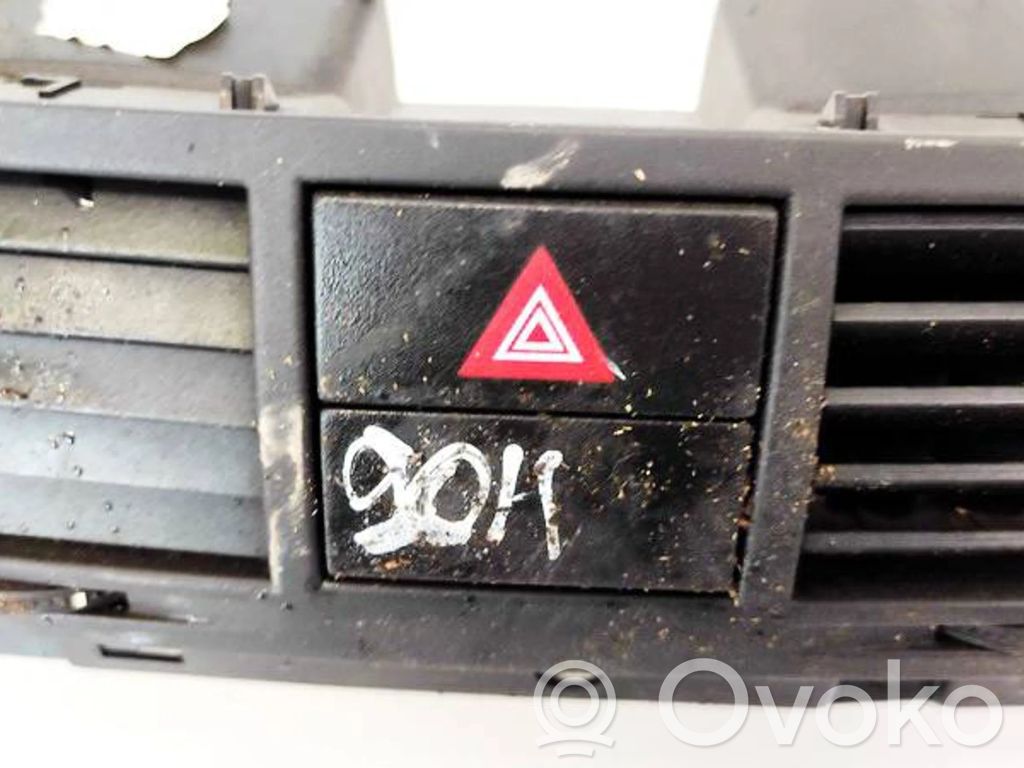 Botón interruptor de luz de peligro   93332970,93332970