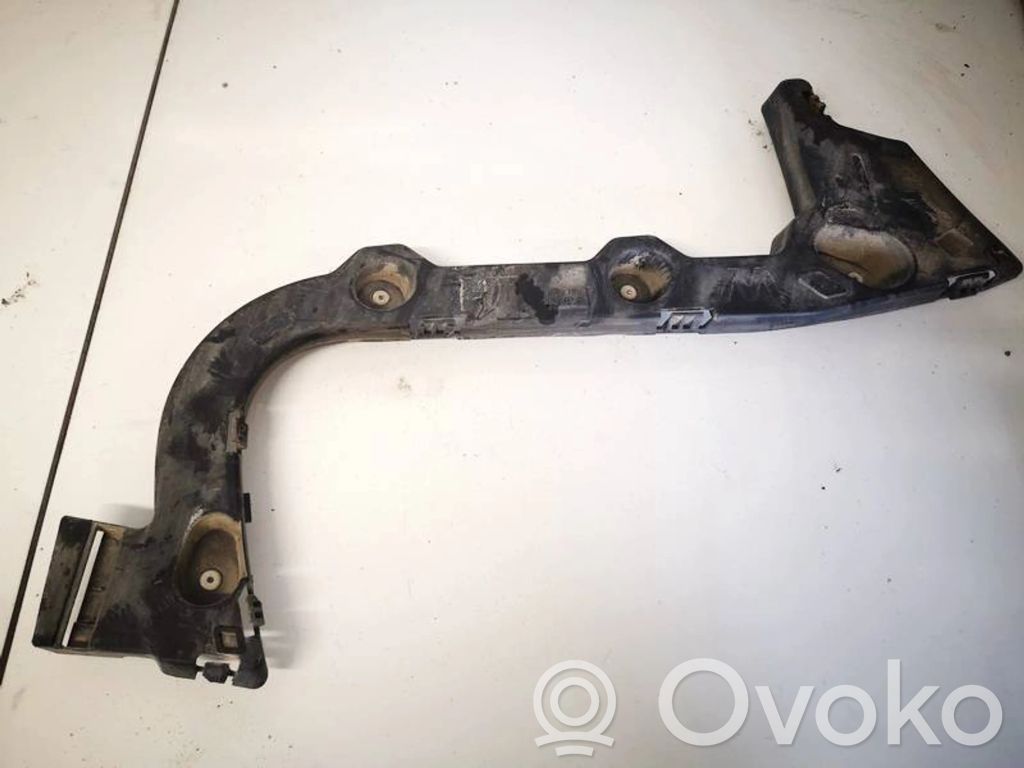 Ford Focus Suport montare bară spate 