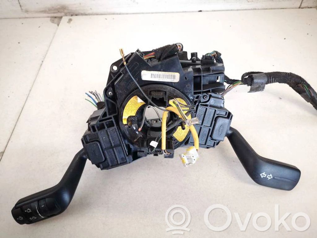 Leva/interruttore dell’indicatore di direzione e tergicristallo   4M5T14A664AB,4M5T14A664AB,4M5T14A664AB,4M5T14A664AB