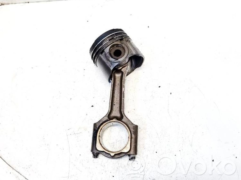 Opel Vectra B Pistone con biella 