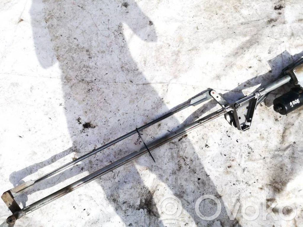 Peugeot 307 Tringlerie et moteur d'essuie-glace avant