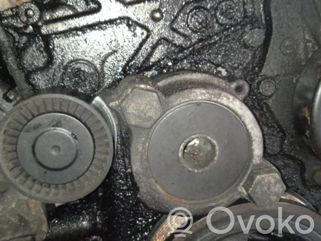 Toyota Corolla Verso AR10 Galet tendeur de la courroie