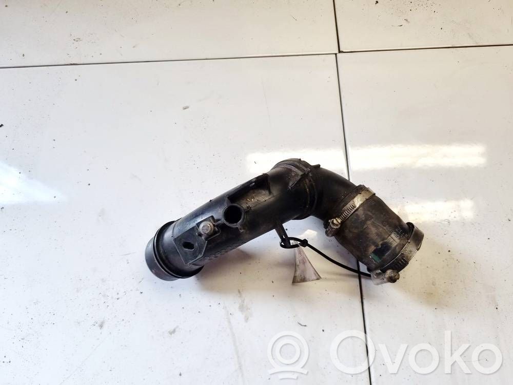 Opel Crossland X Välijäähdyttimen letku