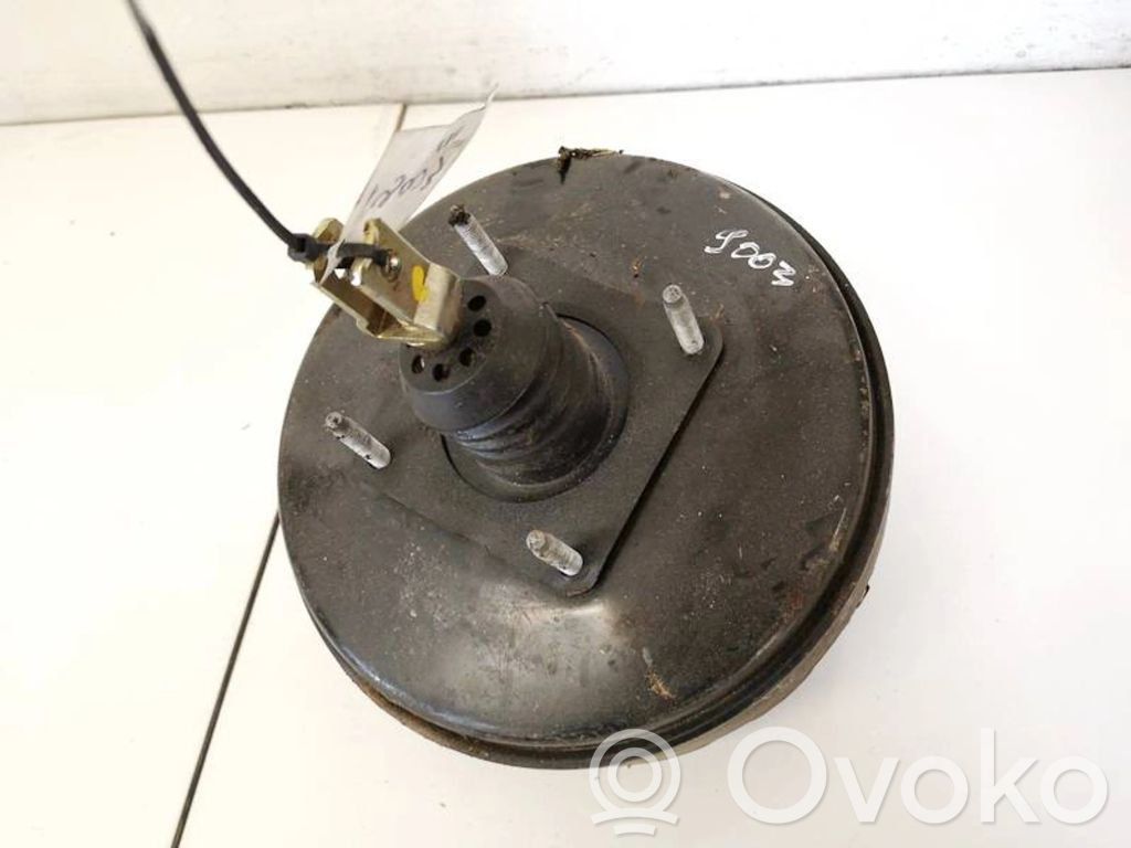 Toyota Avensis T250 Servo-frein