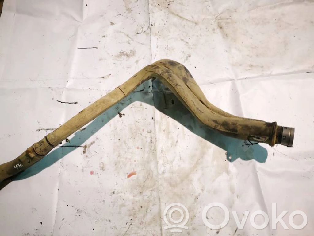 Opel Astra H Conductă umplere rezervor combustibil 