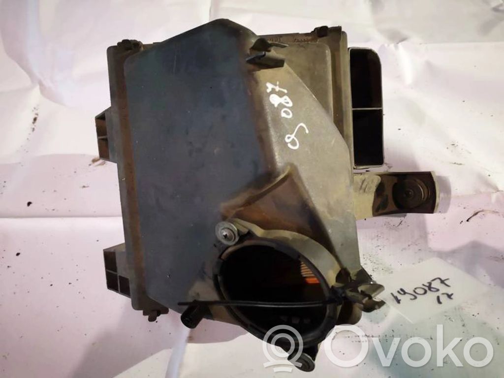 Audi A6 S6 C5 4B Cutie filtru aer 