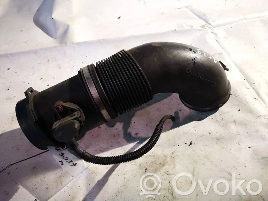 BMW 7 E65 E66 Air intake hose/pipe 
