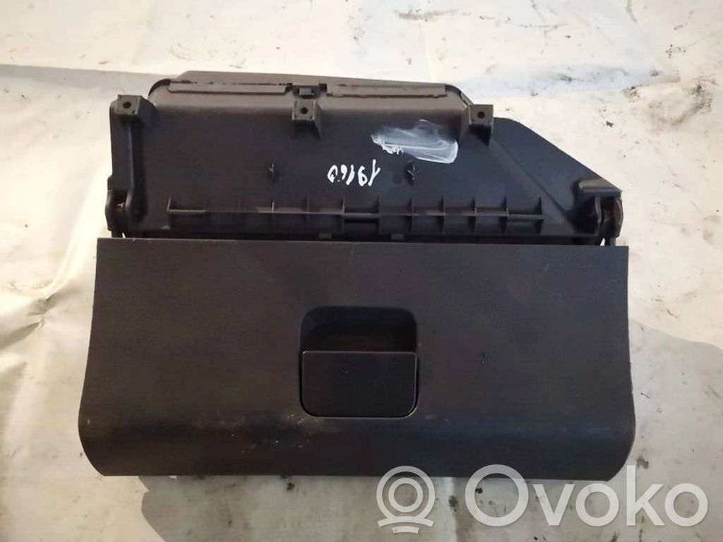 Volkswagen Polo IV 9N3 Guantera