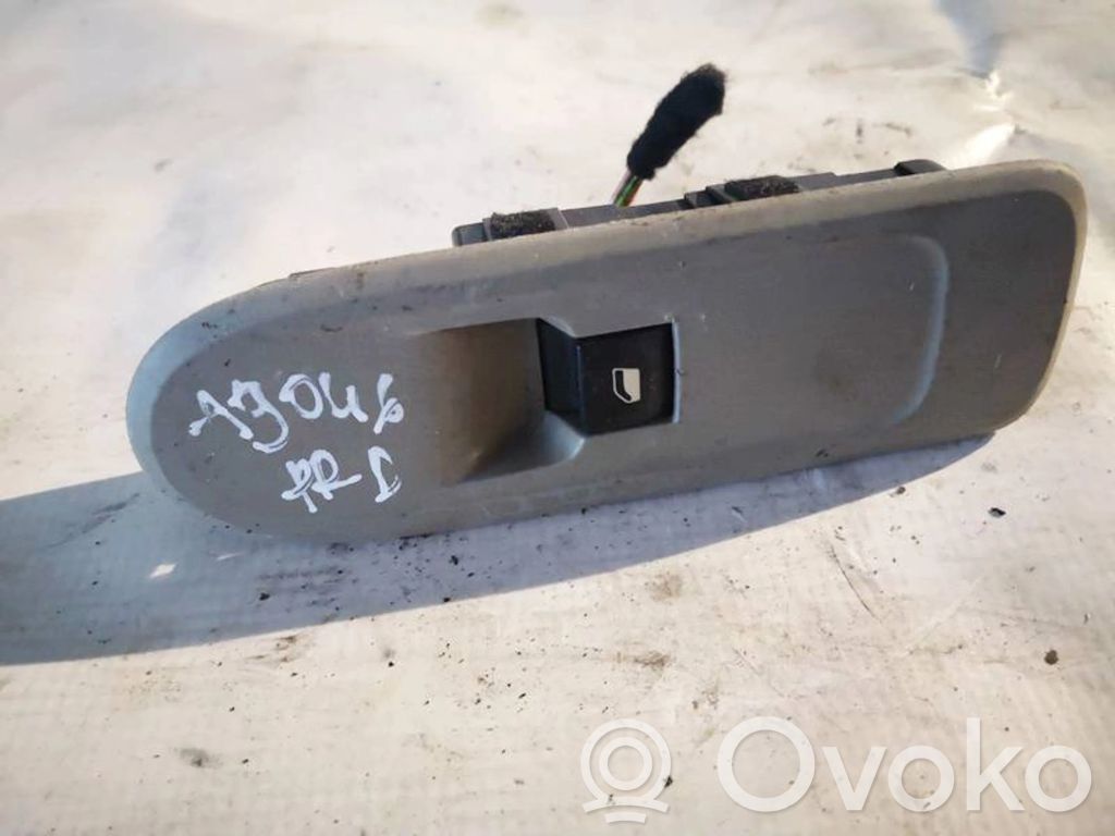 Citroen C5 Electric window control switch 