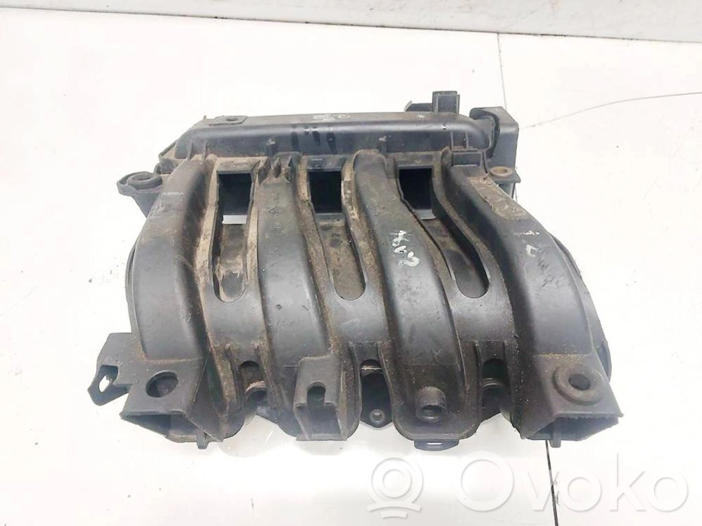 Colector de admisión   8200275381,8200275381,8200275381