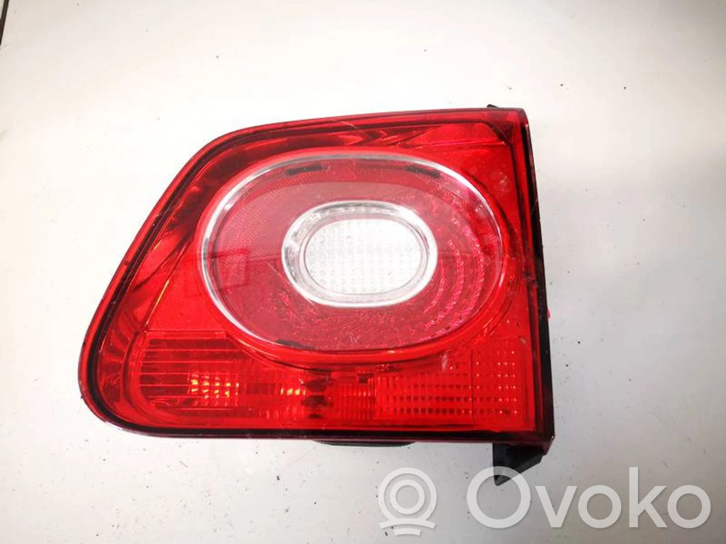Volkswagen Tiguan Luci posteriori del portellone del bagagliaio