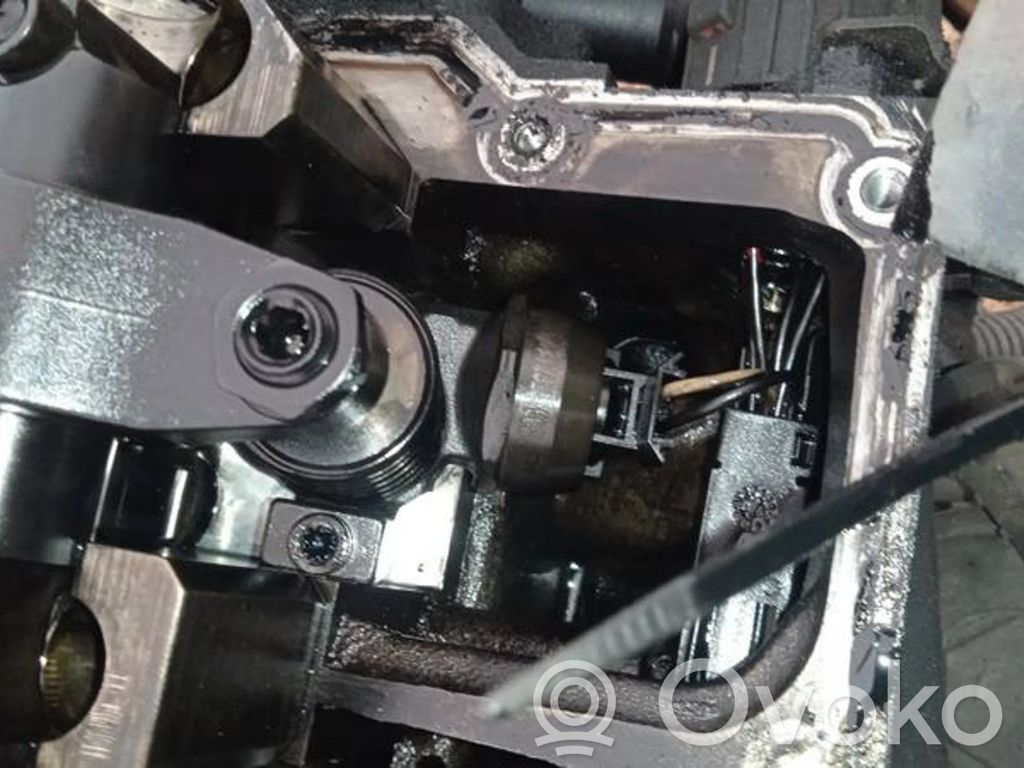 Inyector de combustible   038130073AG,038130073AG