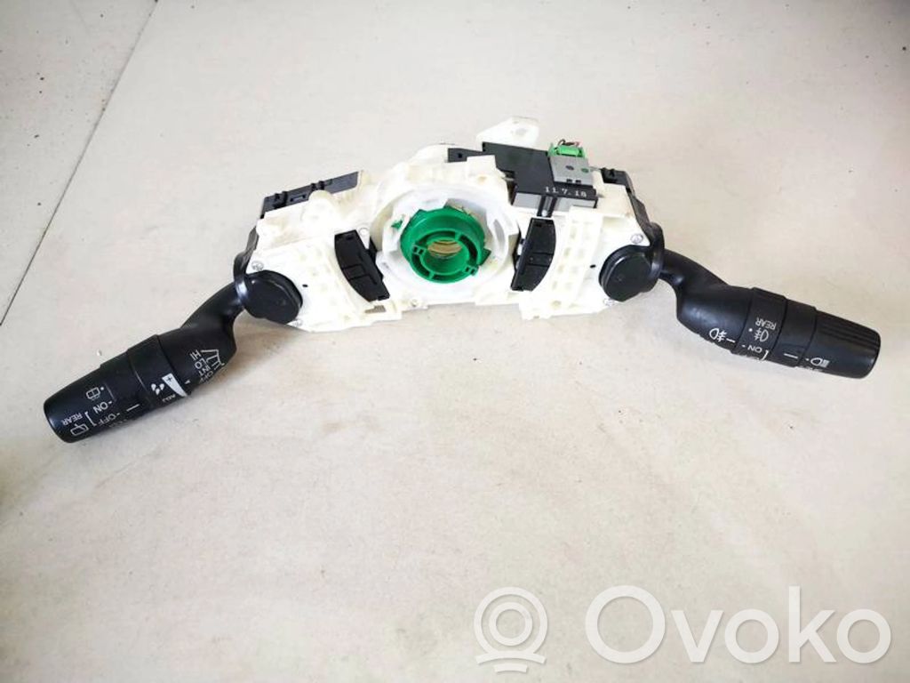 Honda CR-V Leva/interruttore dell’indicatore di direzione e tergicristallo 