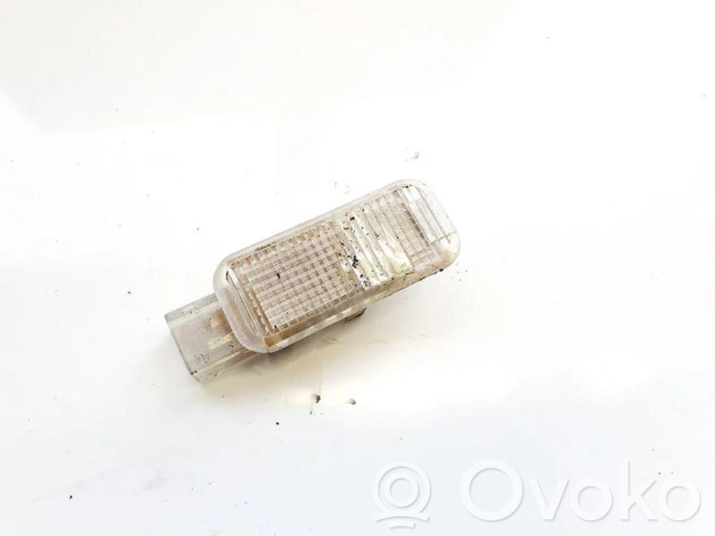 Otras luces interiores   4B0947415,4B0947415