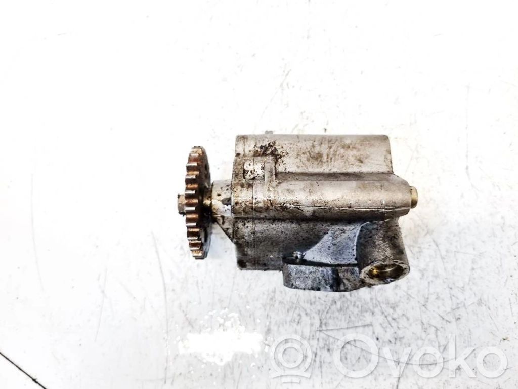 Volvo V50 Bomba de aceite 