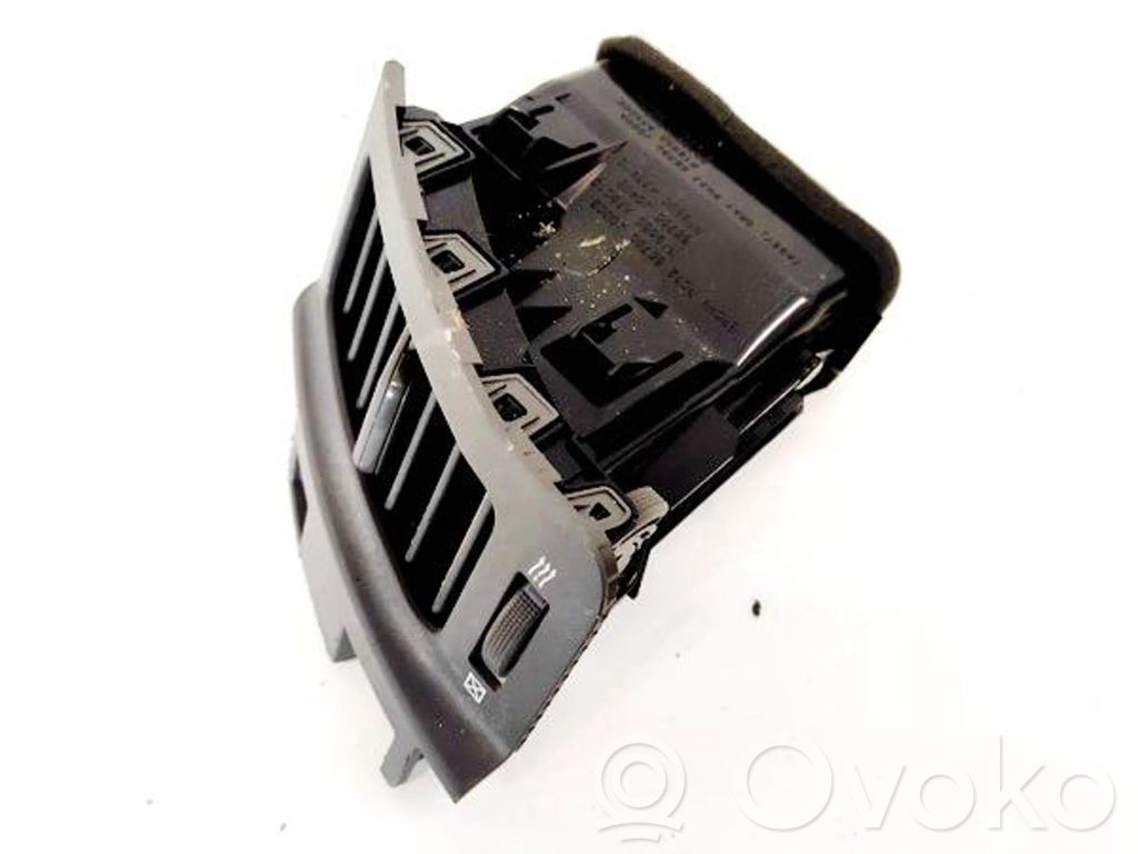 Nissan X-Trail T31 Rejilla de ventilación central del panel