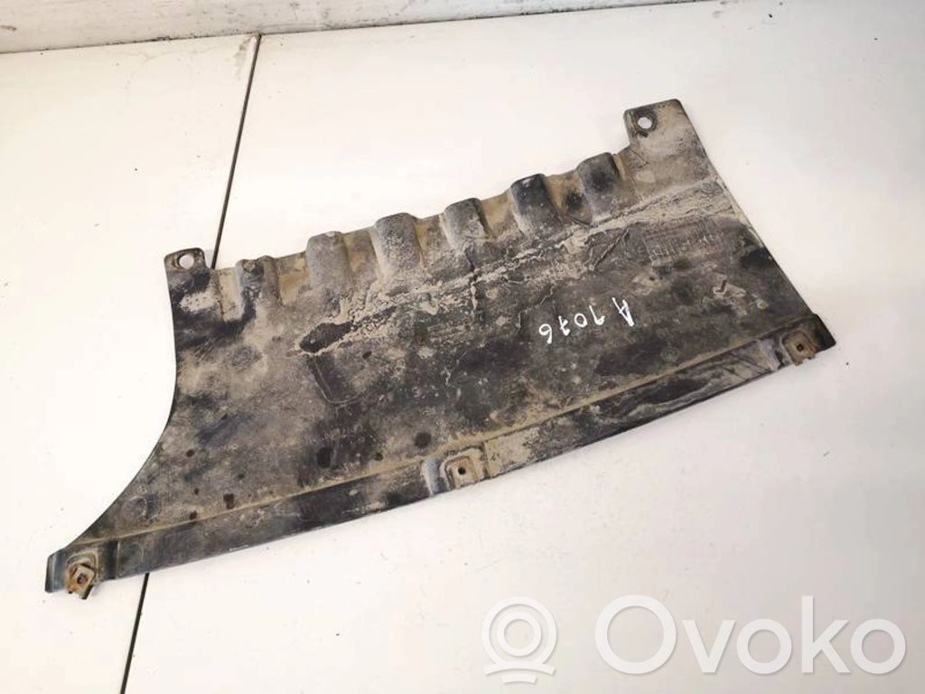 BMW 1 E81 E87 Osłona dolna silnika 