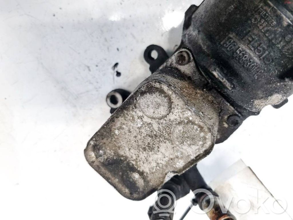 Peugeot 307 Radiateur d'huile moteur 