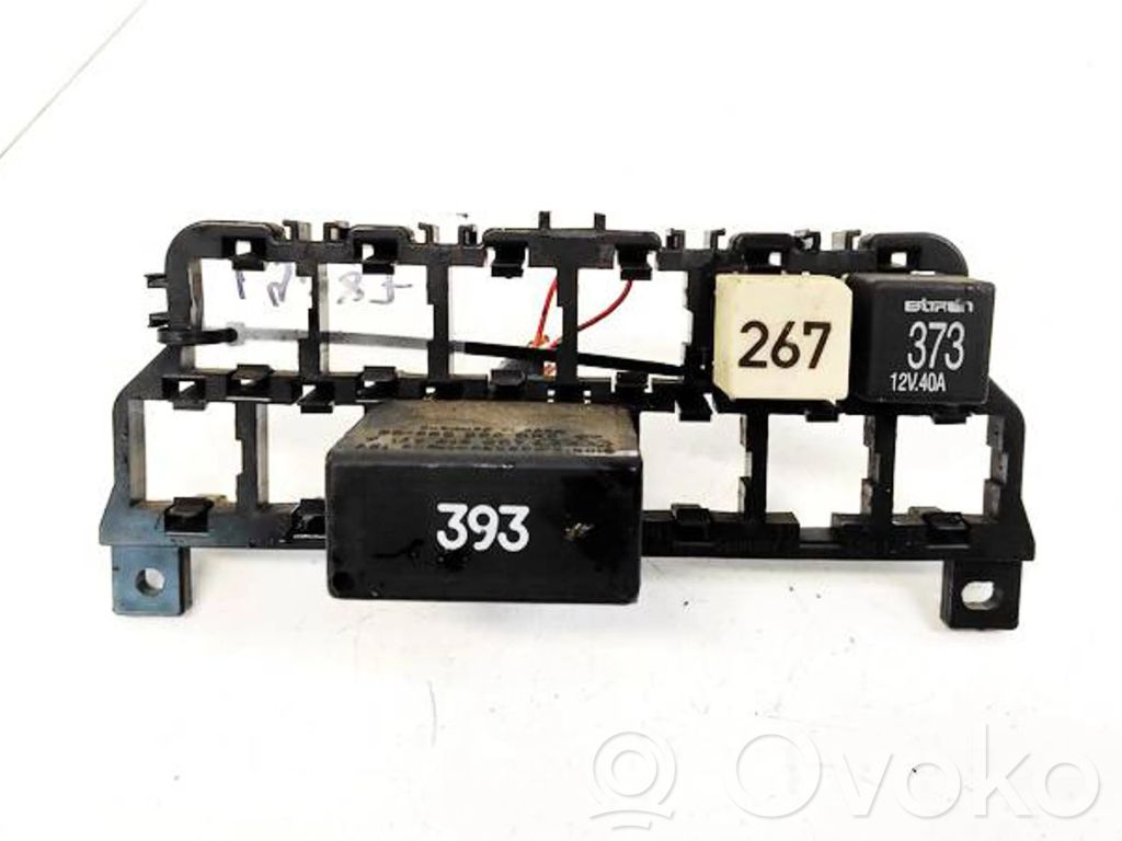 Audi A6 S6 C5 4B Set scatola dei fusibili 