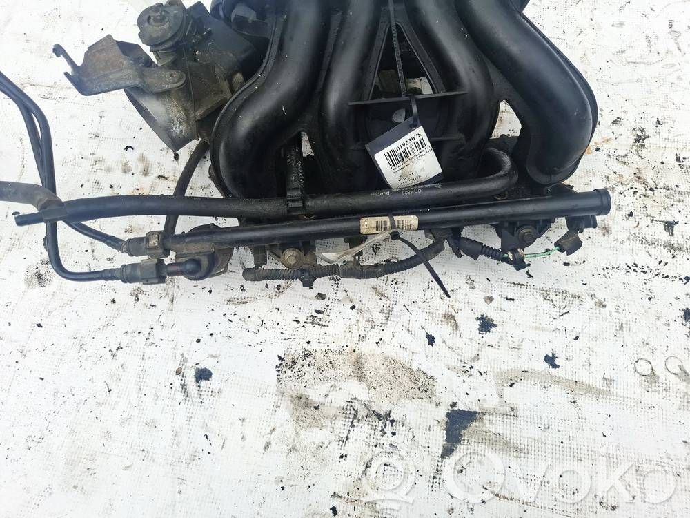 Ford Fiesta Listwa wtryskowa 