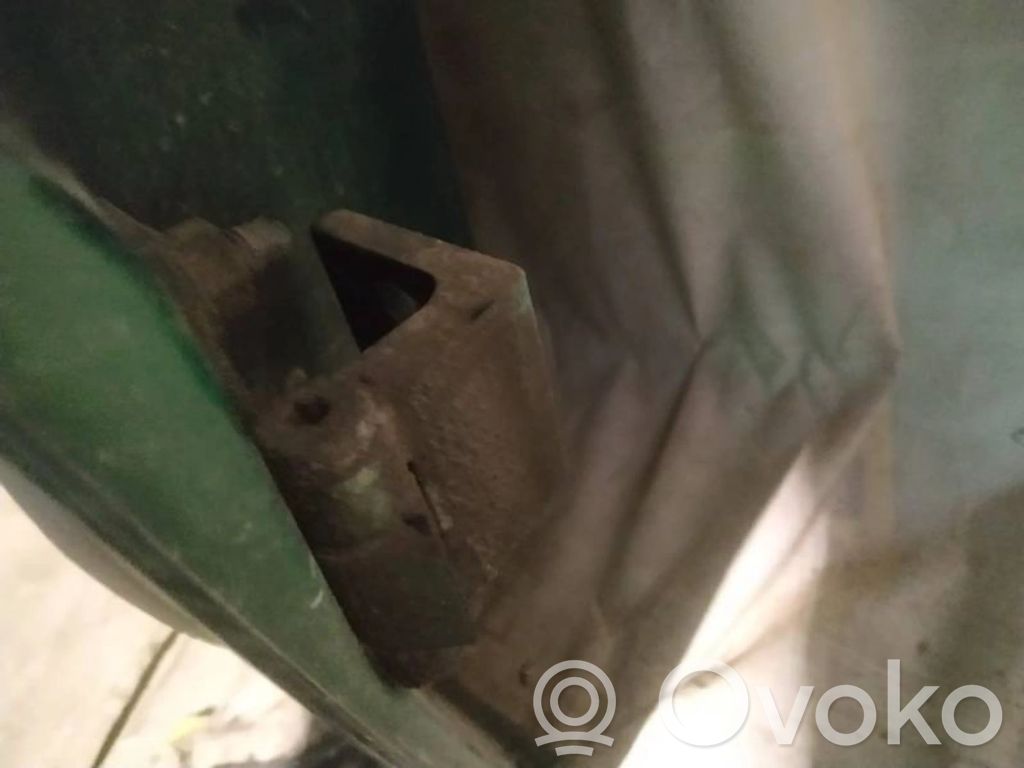 Front door upper hinge