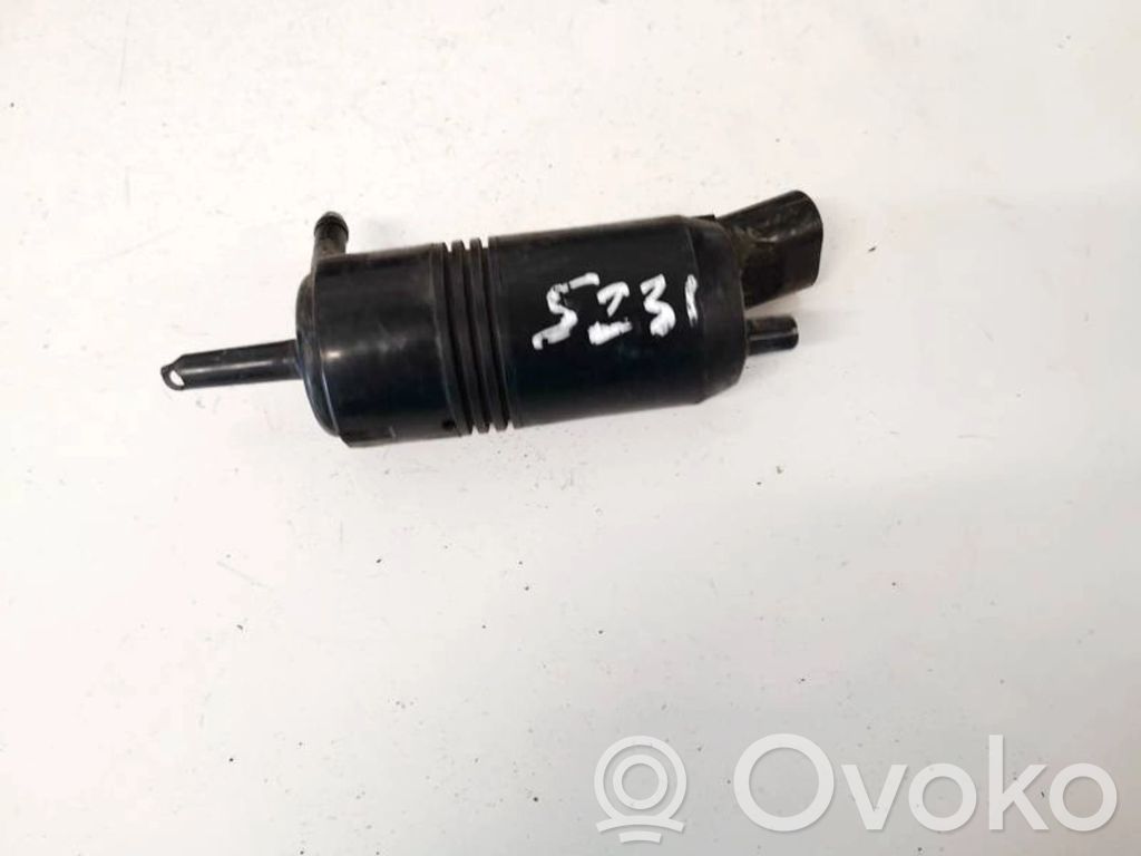 Cadillac CTS Windscreen/windshield washer pump 