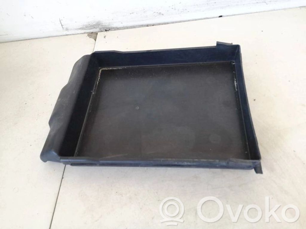 Opel Corsa D Inne części wnętrza samochodu 