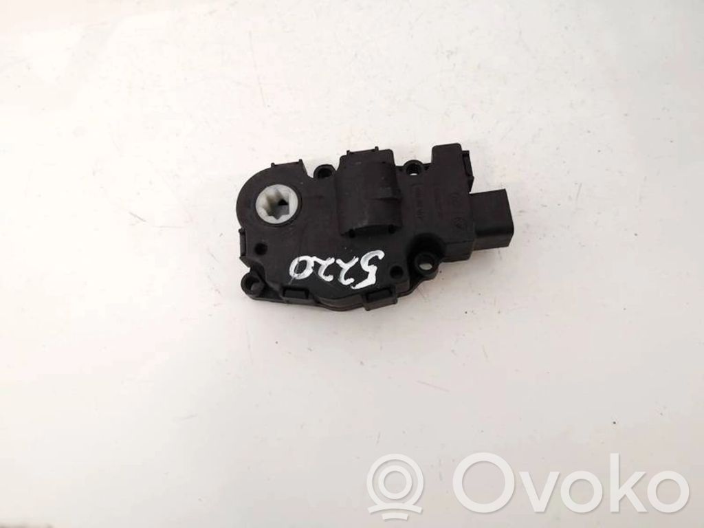 BMW X5 E70 Motor/actuator clapetă aer 