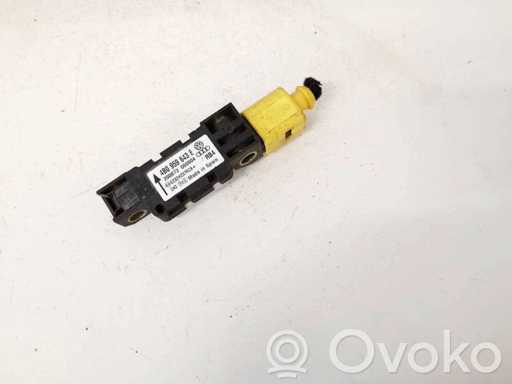 Turvatyynyn törmäysanturi   4B0959643E,4B0959643E