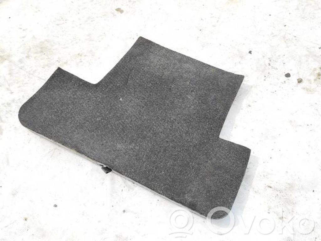 Toyota Corolla Verso E121 Mochetă portbagaj 