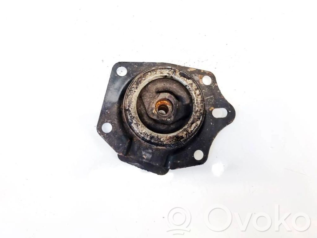 Dodge Neon Engine mount bracket 