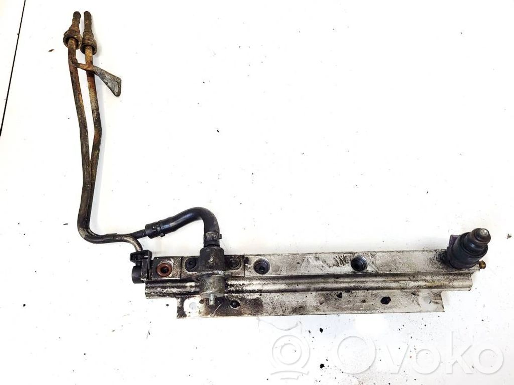 Volvo S40, V40 Rampă alimentare injectoare 