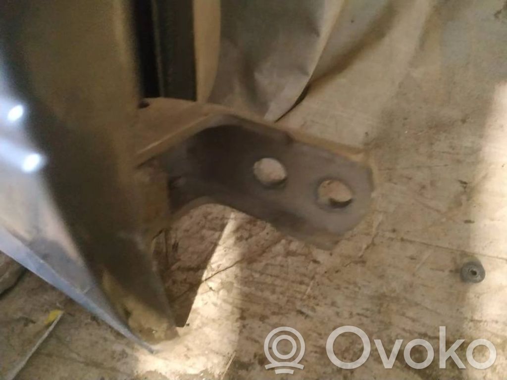 Front door upper hinge