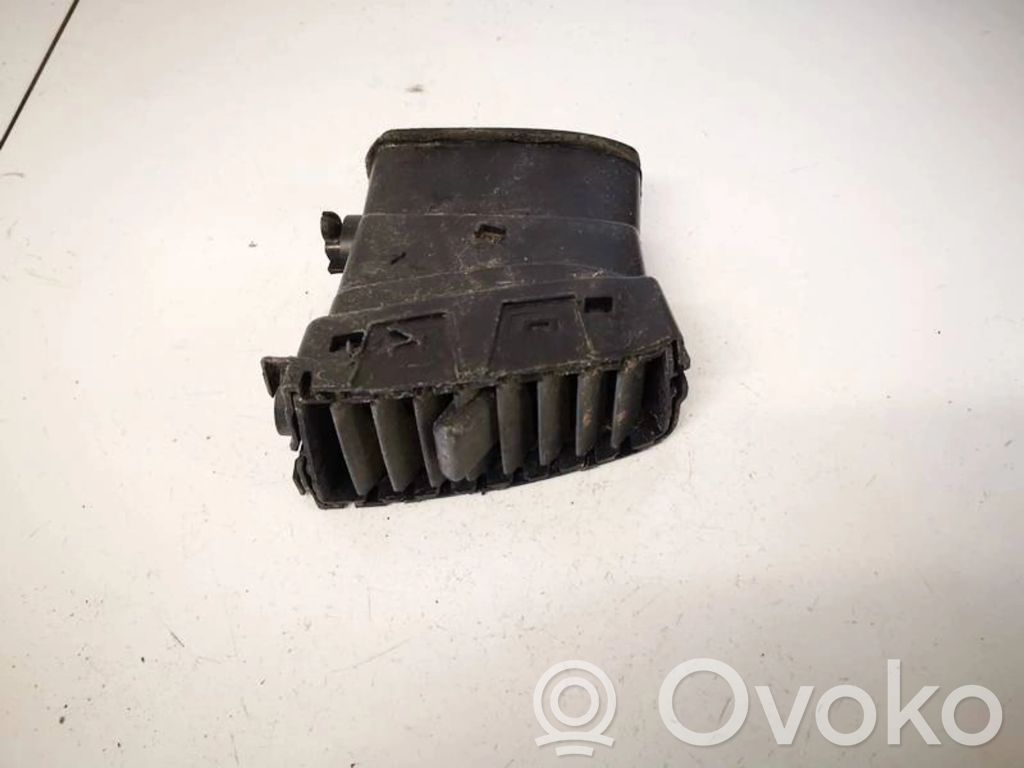 Nissan Micra Grilă ventilație centrală 