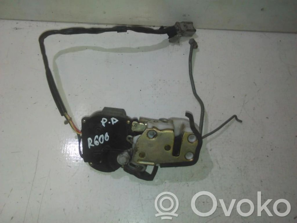Rover 620 Priekšpusē slēdzene 
