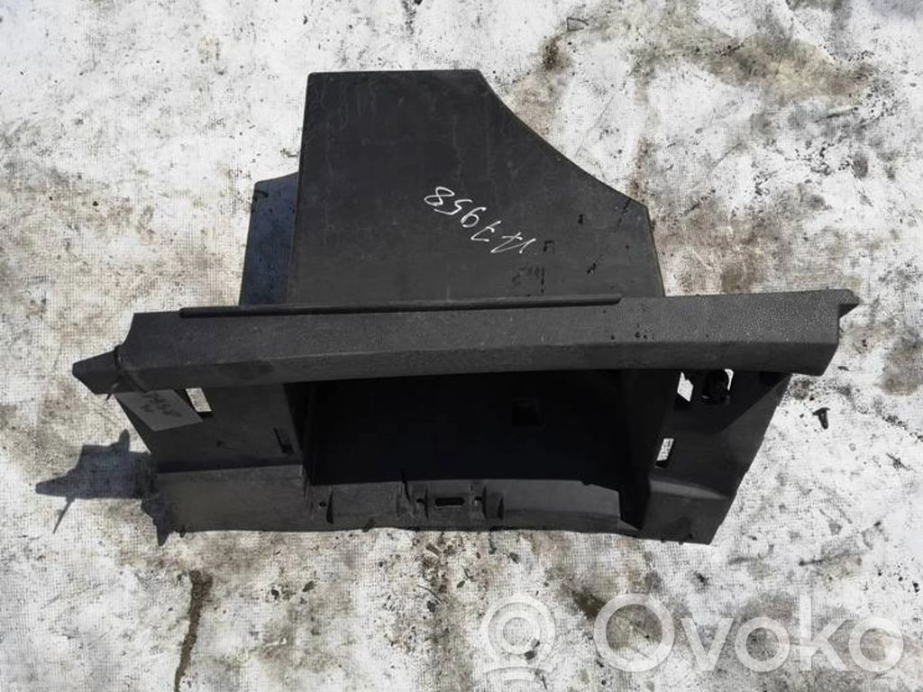 Nissan Qashqai Schowek deski rozdzielczej 
