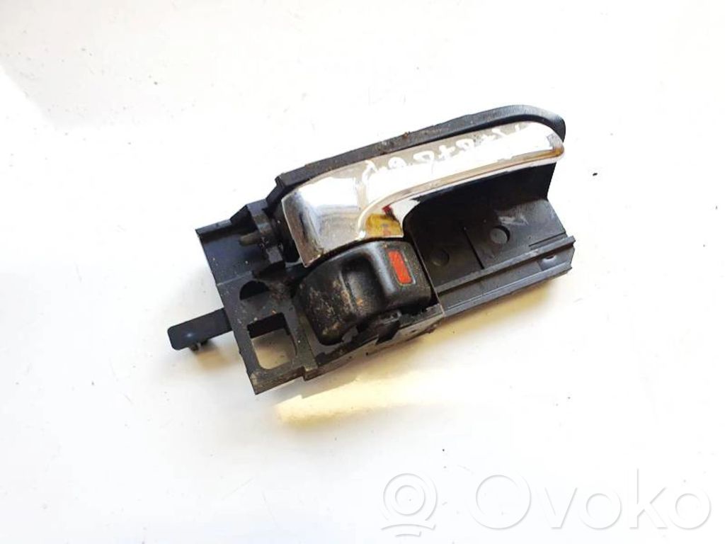 Toyota Avensis T250 Manecilla interna puerta trasera 