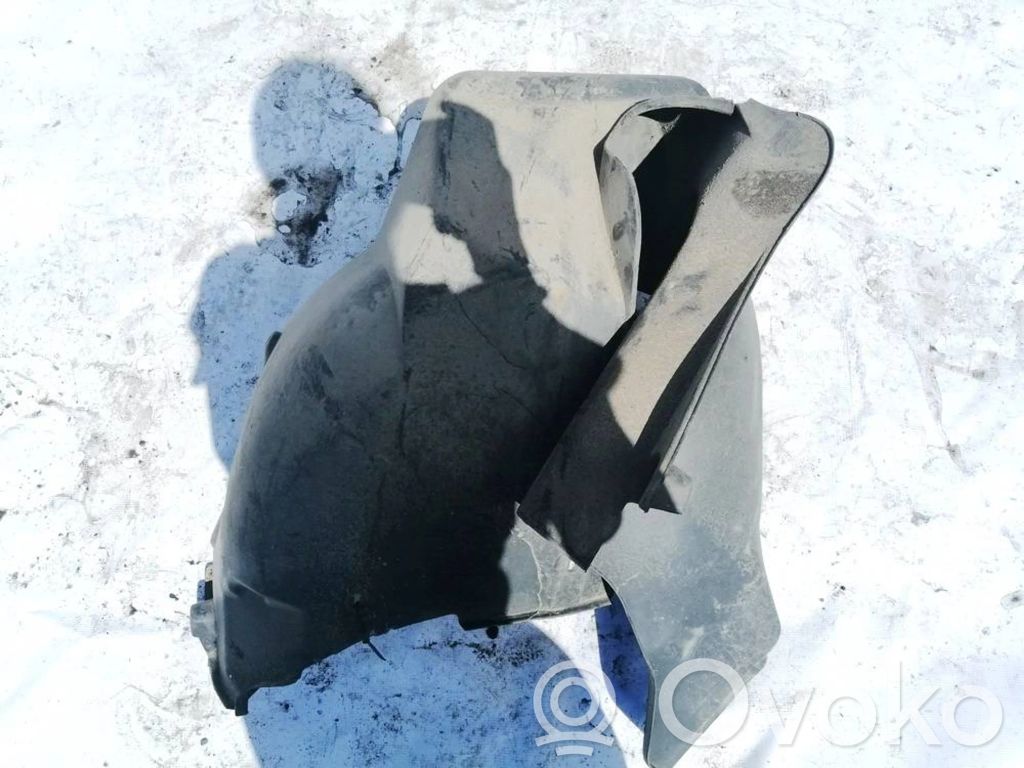 Audi A4 S4 B5 8D Rivestimento paraspruzzi parafango posteriore 