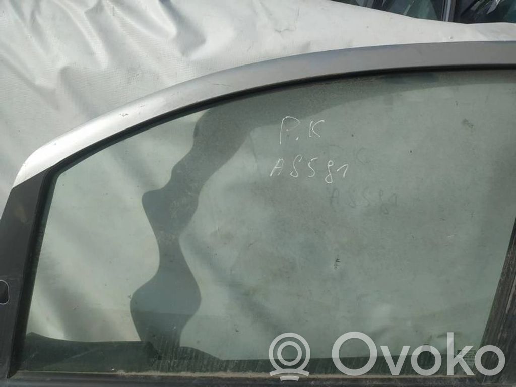 Opel Zafira A Geam ușă față patru uși 